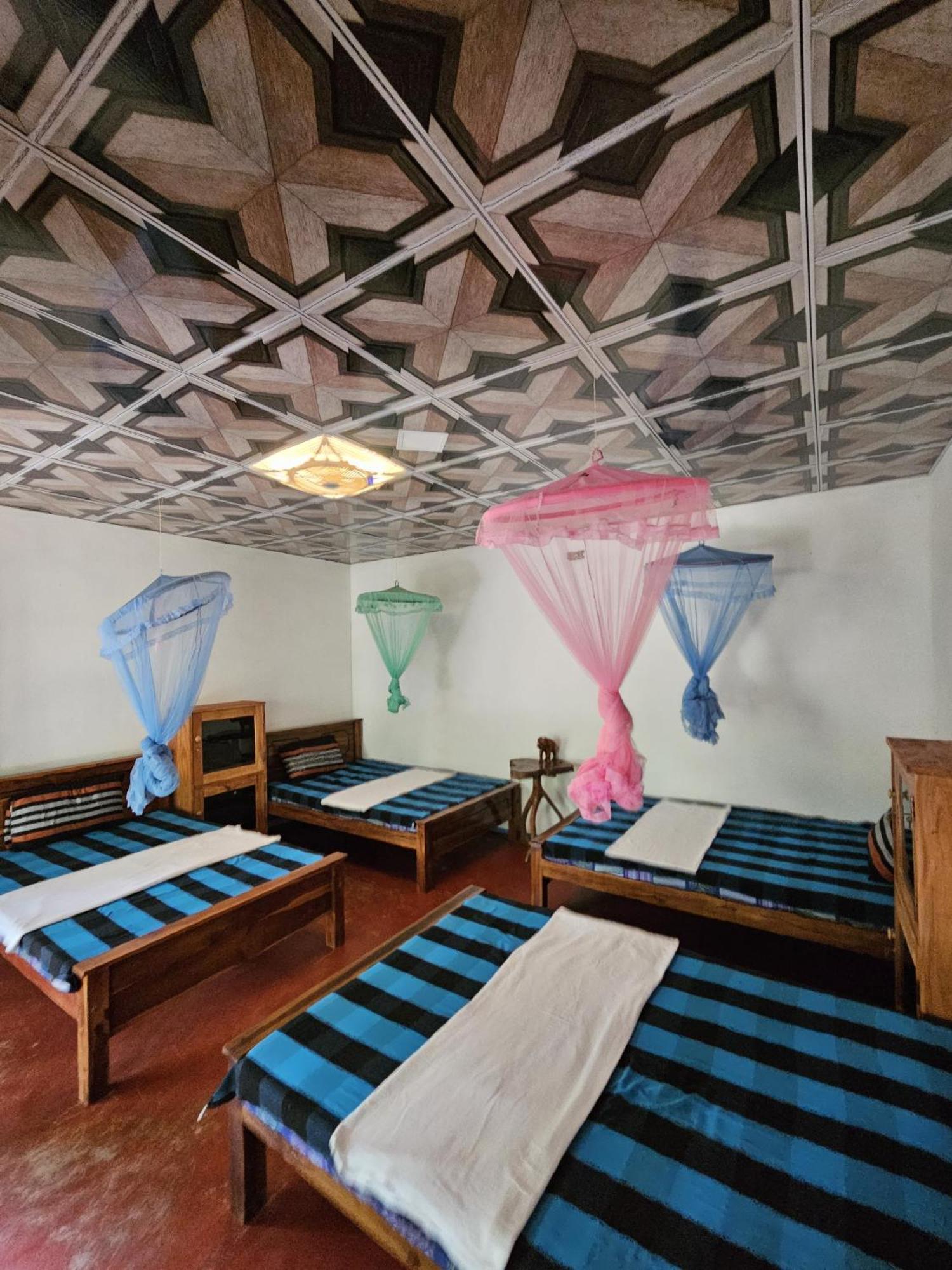 Sigiri Birds Hostel Сігірія Номер фото